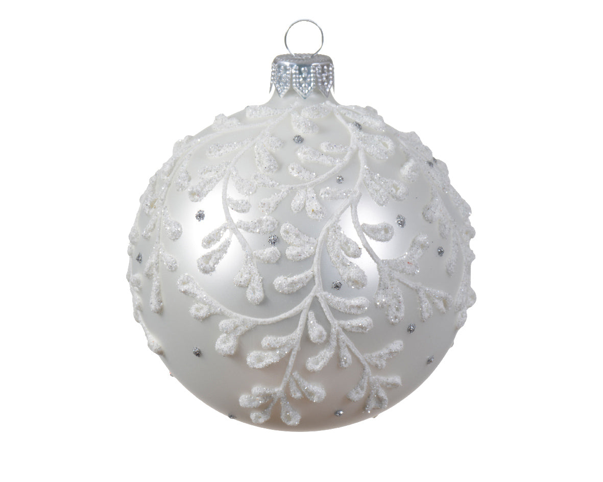 Bola de navidad de cristal en blanco con adornos florales