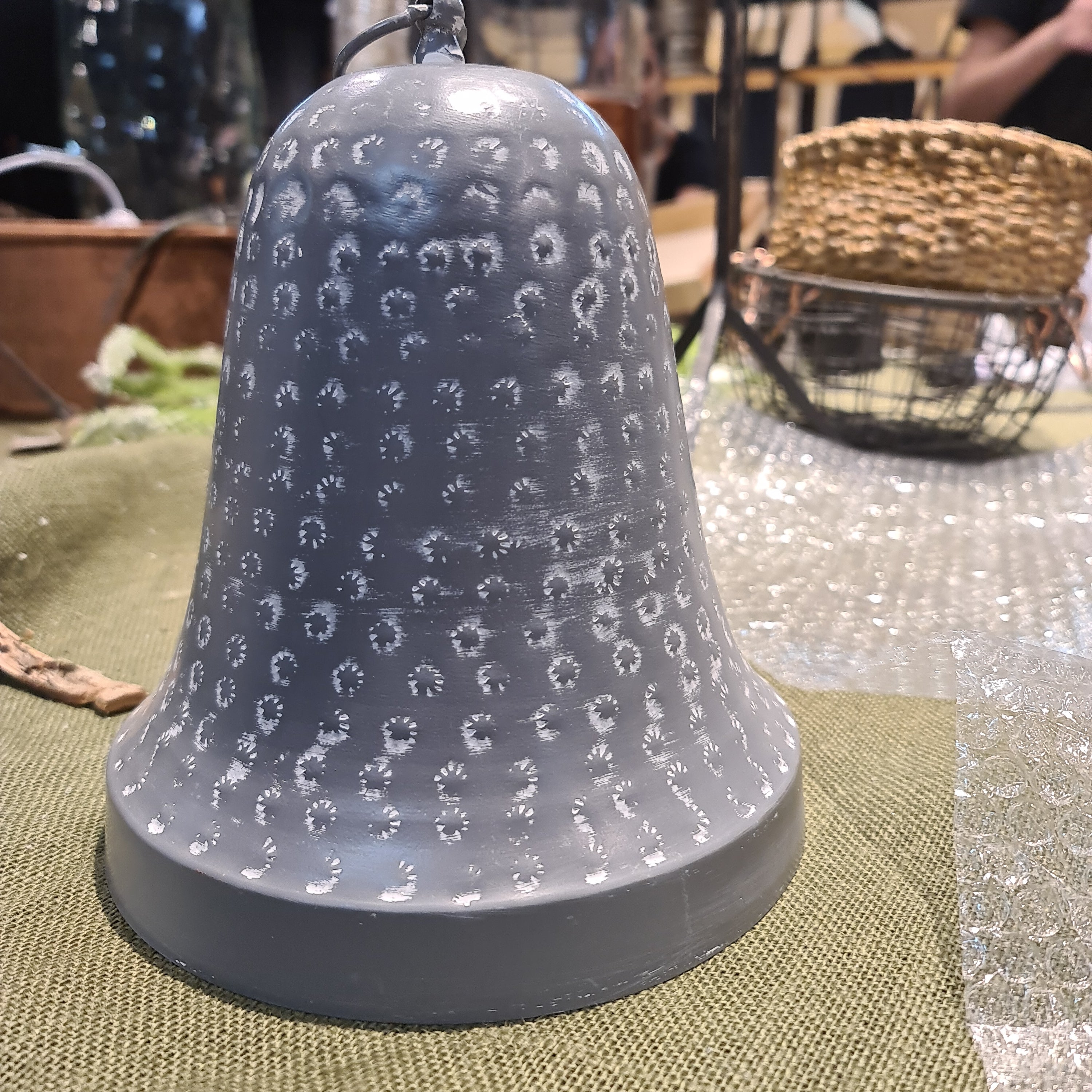 Campana gris metal