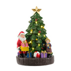 Árbol con decoración navideña y luces
