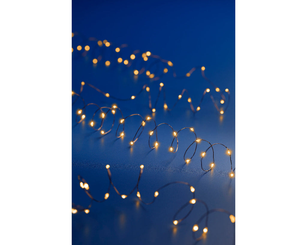 Luz MicroLED clásica cálida de 495cm con cable de cobre a pilas