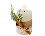 Vela de navidad LED decorada blanco crema con tacto a cera 13cm x dia8cm
