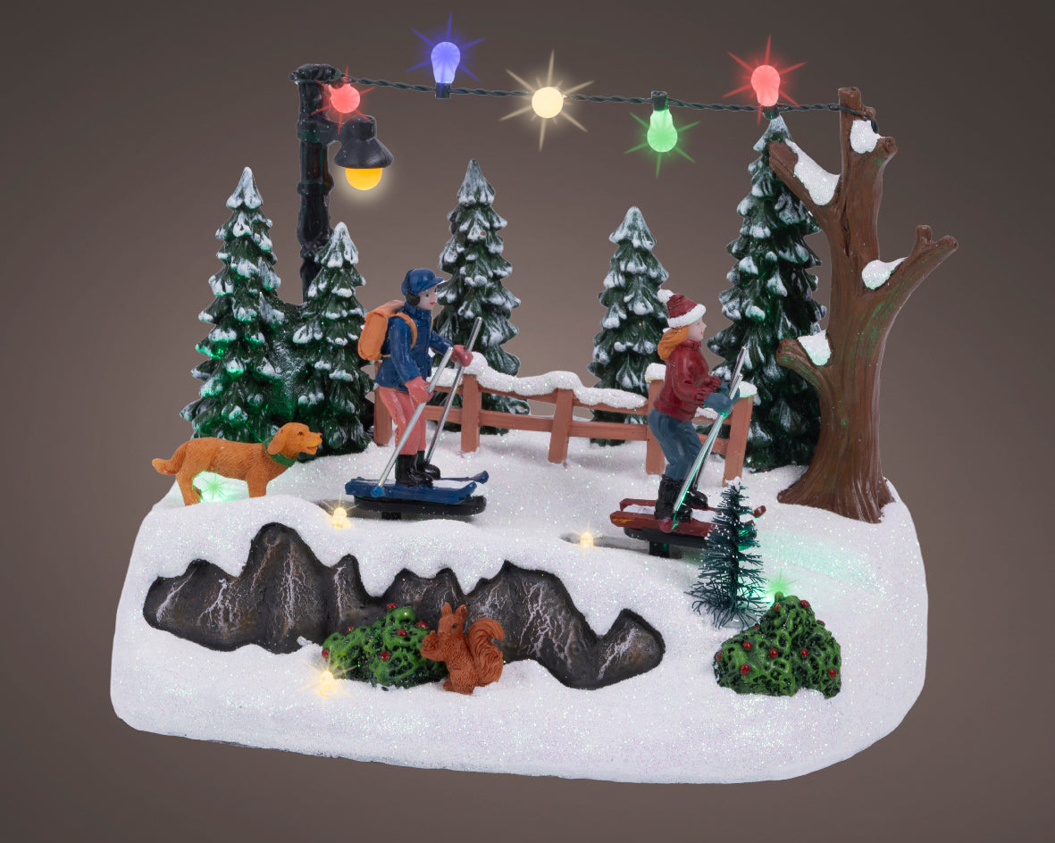 Escenario de navidad de esquiadores en la nieve