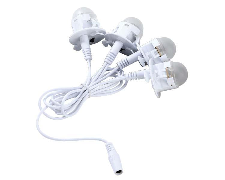 Pack de cuatro luces led con conexción a un sólo cable.
