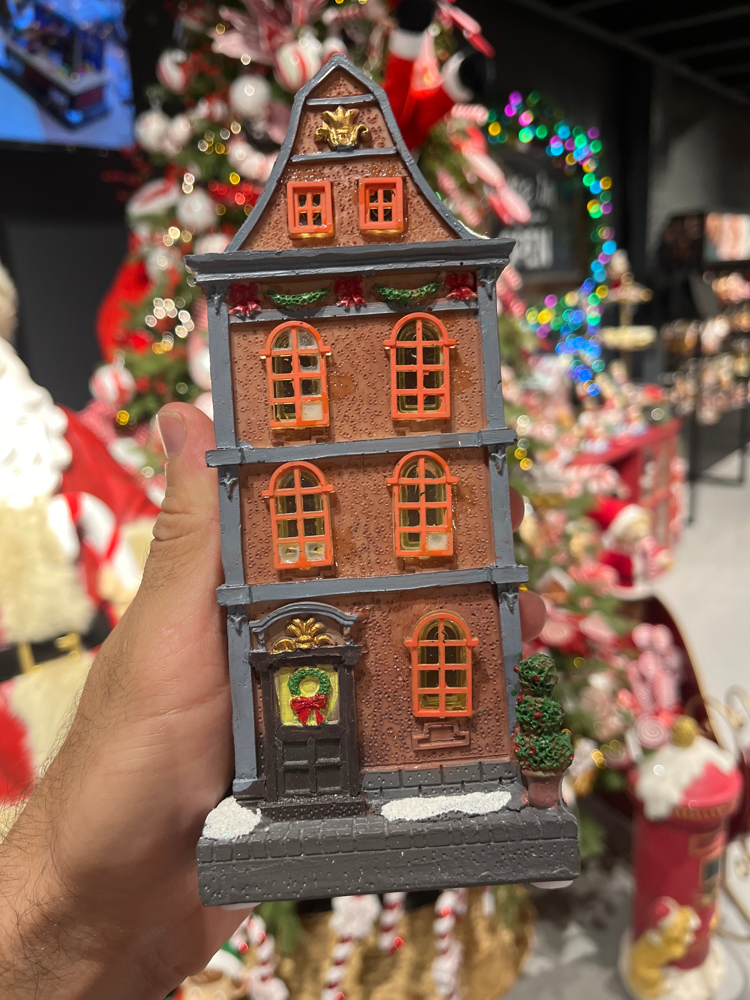 Casas de navidad holandesas iluminadas