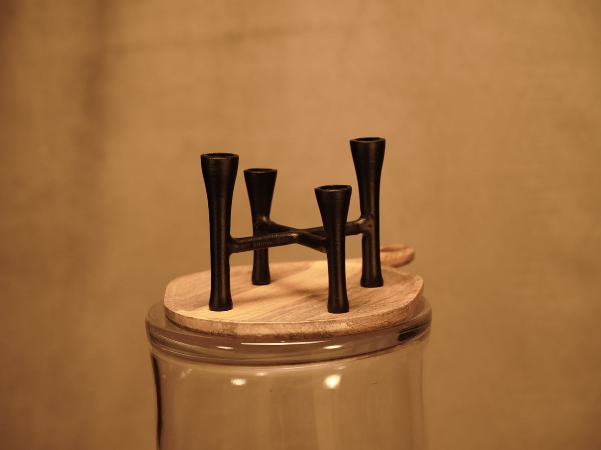 Candelabro de mesa de cuatro velas estilo Japandi