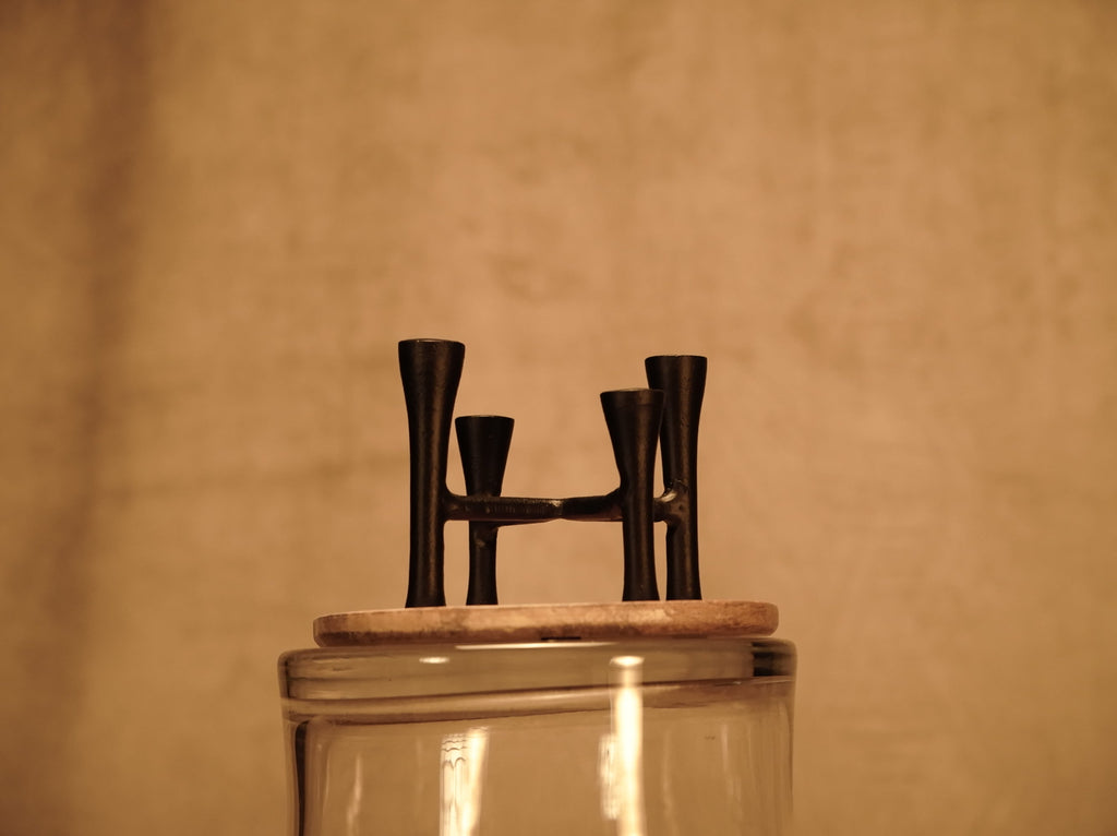 Candelabro de mesa de cuatro velas estilo Japandi